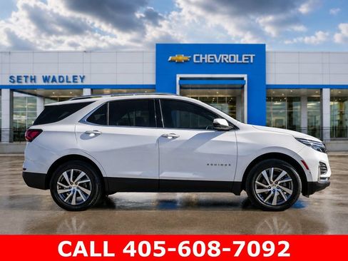 Used 2023 Chevrolet Equinox Premier AWD/4WD image 8