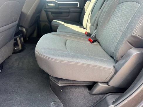 Used 2025 RAM 2500 Big Horn AWD/4WD image 28