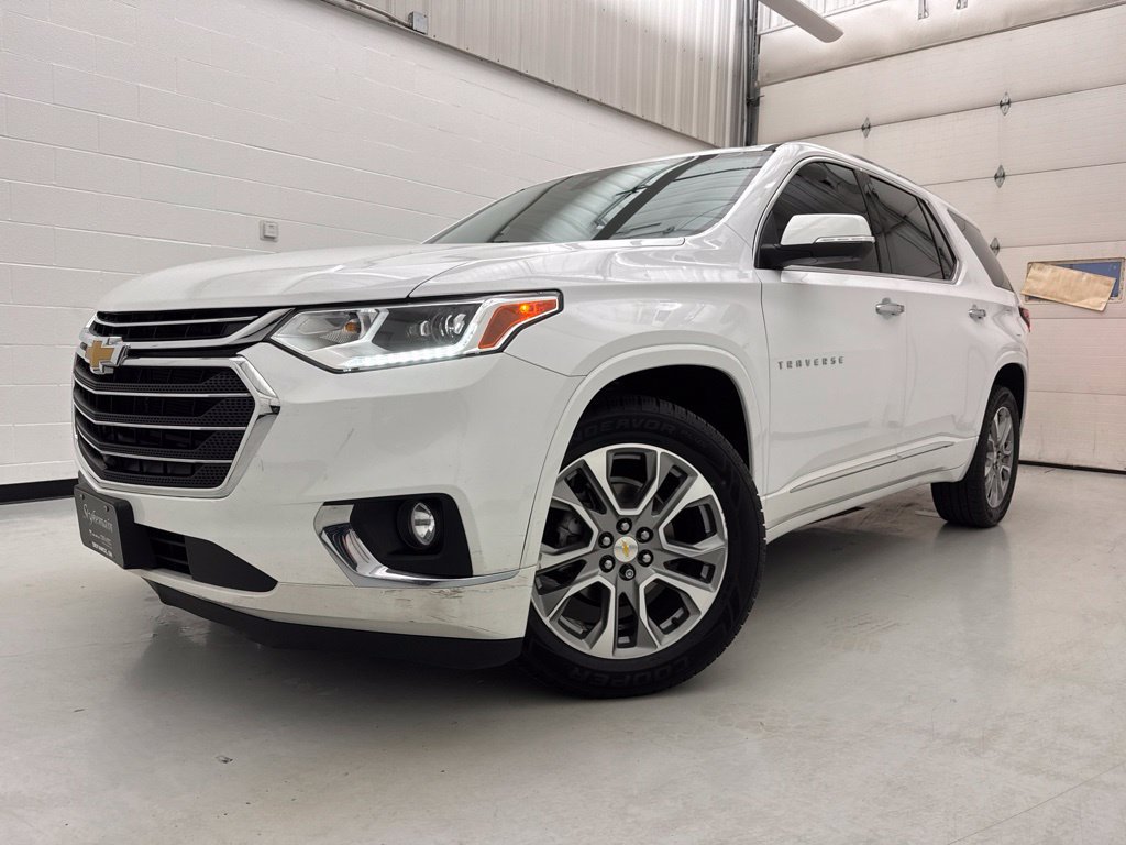 Used 2021 Chevrolet Traverse Premier w/ LPO, Floor Liner Package AWD/4WD image 3