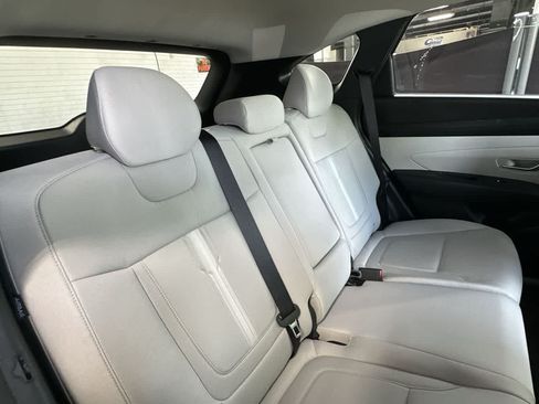 Used 2026 Hyundai Tucson SEL Plus FWD image 26