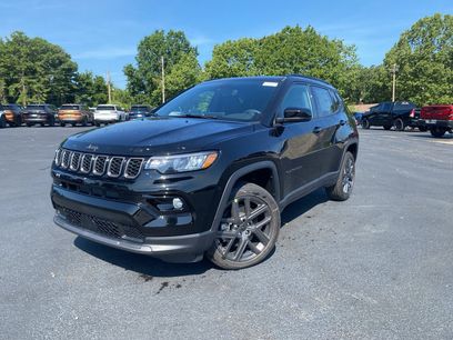 New 2026 Jeep Compass Limited w/ Sun, Sound & Navigation Group
