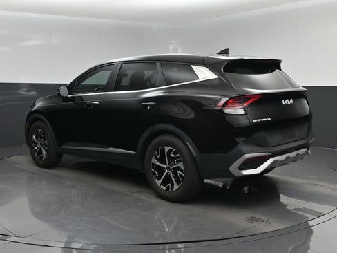 Used 2023 Kia Sportage EX FWD image 4
