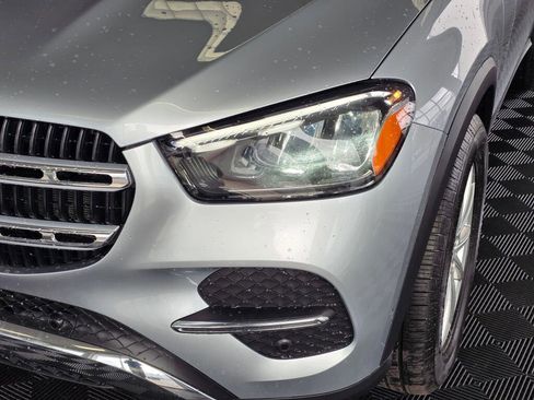 Used 2025 Mercedes-Benz GLE 350 4MATIC image 10