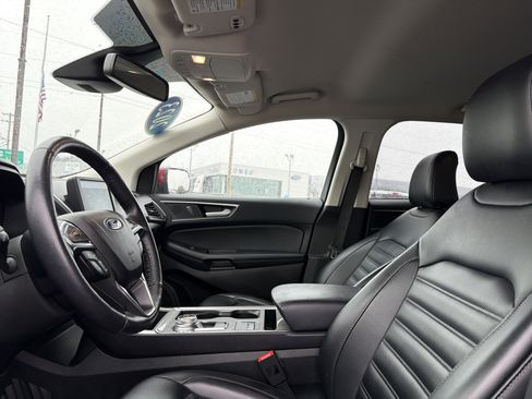 Used 2023 Ford Edge SEL w/ Convenience Package image 12