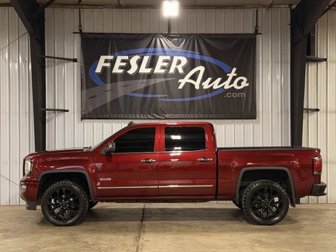 Used 2016 GMC Sierra 1500 SLT w/ All-Terrain Package AWD/4WD image 34
