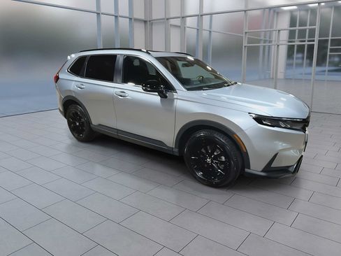 Used 2023 Honda CR-V Sport image 8