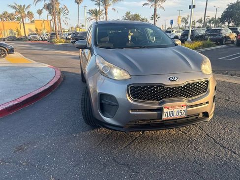 Used 2017 Kia Sportage LX FWD image 36