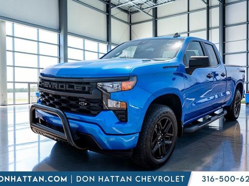 Used 2025 Chevrolet Silverado 1500 Custom w/ Turbomax Blackout Package AWD/4WD image 24