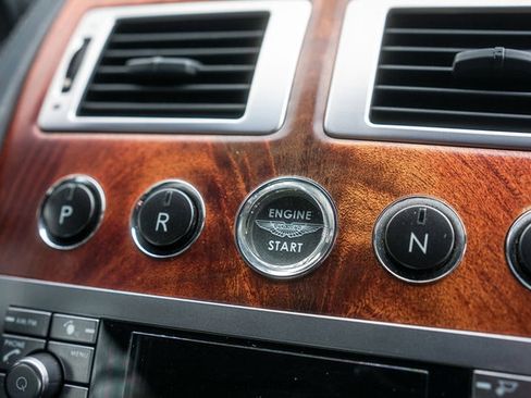 Used 2005 Aston Martin DB9 Coupe image 23