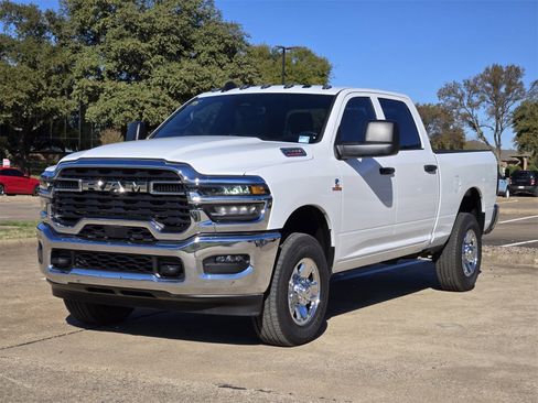 New 2025 RAM 2500 Tradesman w/ Chrome Appearance Group image 2