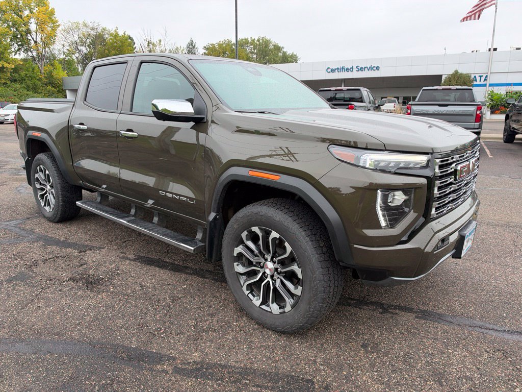Used 2023 GMC Canyon Denali AWD/4WD image 10