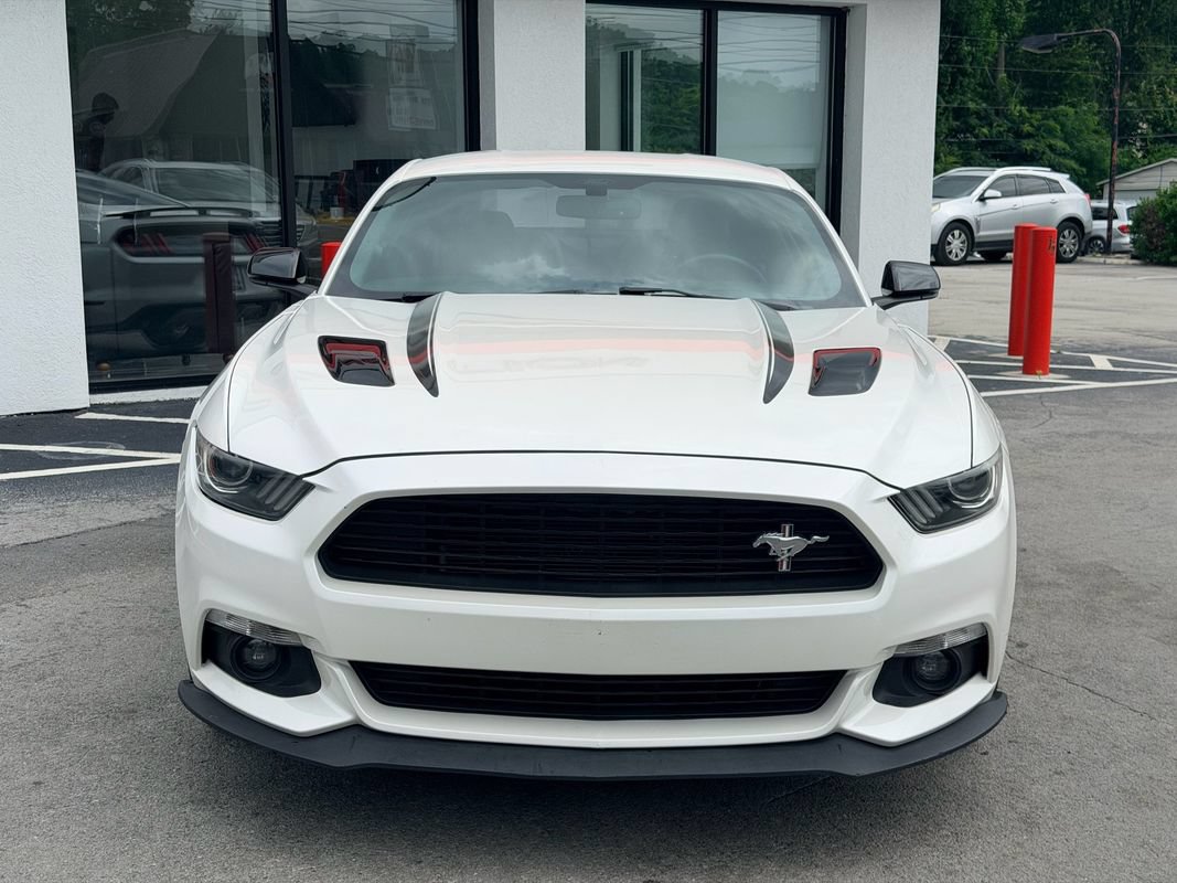 Used 2017 Ford Mustang GT Premium w/ Equipment Group 401A RWD image 9