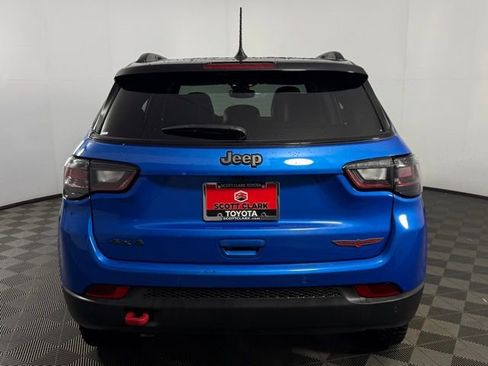 Used 2025 Jeep Compass Trailhawk w/ Trailhawk Elite Group image 7