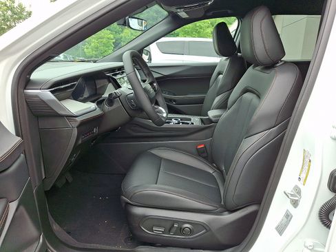 New 2026 Jeep Cherokee Limited AWD/4WD image 9
