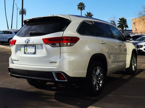 Used 2019 Toyota Highlander Limited image 13