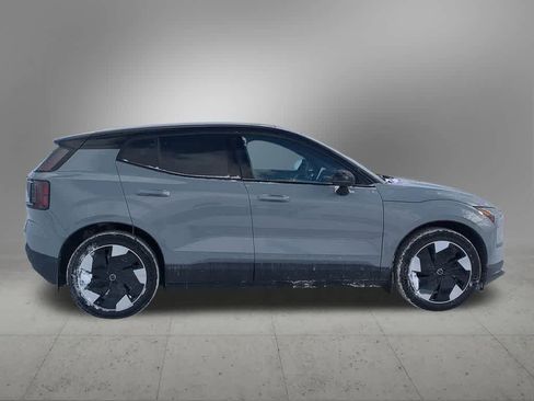 New 2026 Volvo EX30 Plus w/ Protection Package Premier image 7