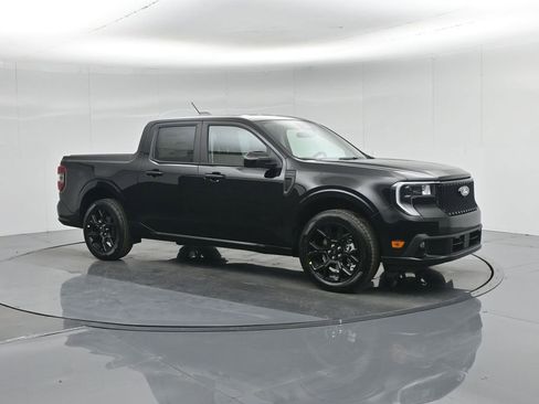 New 2026 Ford Maverick Lobo AWD/4WD image 24