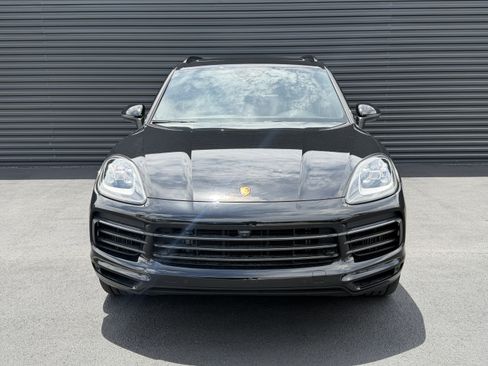 Certified 2023 Porsche Cayenne Platinum Edition AWD/4WD image 6