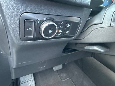 Used 2025 Ford Escape Platinum AWD/4WD image 23