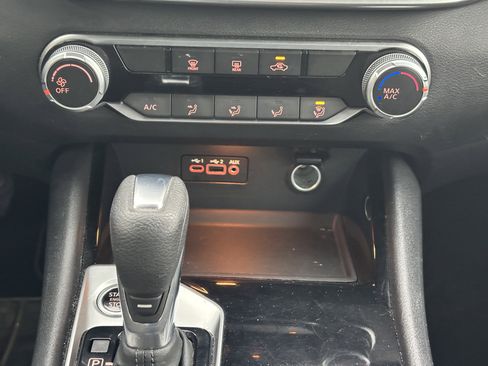 Used 2021 Nissan Altima 2.5 SV image 16