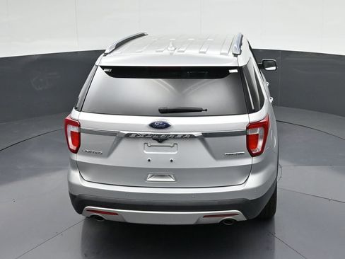 Used 2016 Ford Explorer Limited w/ Equipment Group 301A FWD image 24