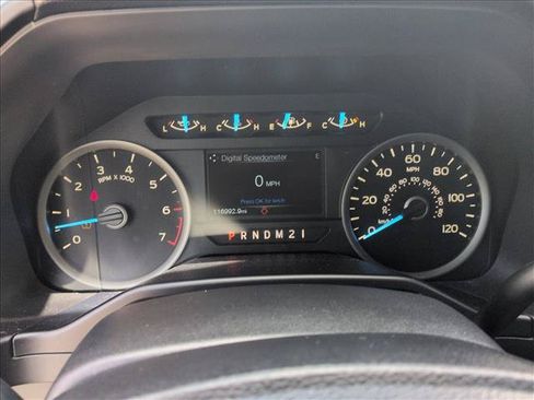 Used 2017 Ford F150 XLT w/ Equipment Group 302A Luxury RWD image 11