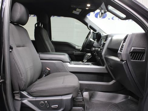 Used 2016 Ford F150 XLT w/ Equipment Group 302A Luxury AWD/4WD image 29
