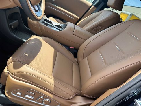 New 2026 Hyundai Palisade Calligraphy FWD image 9