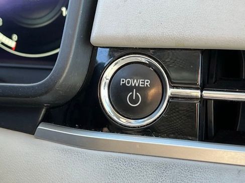 Used 2024 Mitsubishi Outlander SEL image 21