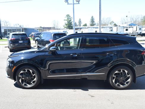 Used 2025 Kia Sportage SX AWD/4WD image 4