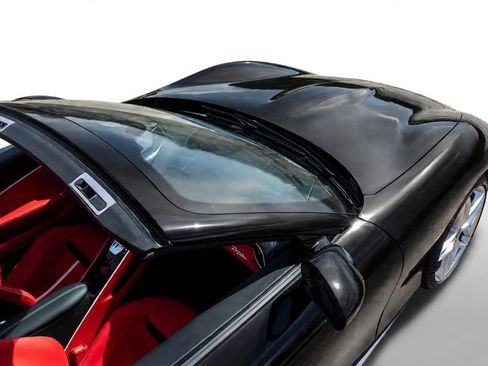 Certified 2024 Ferrari Roma Spider RWD image 18