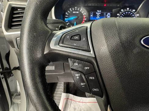 Used 2016 Ford Edge SEL FWD image 15