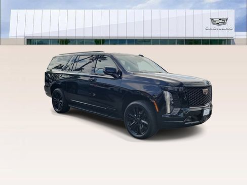 Certified 2025 Cadillac Escalade ESV Sport AWD/4WD image 2