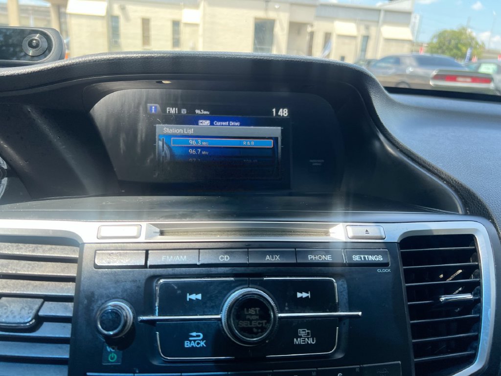Used 2013 Honda Accord EX image 12