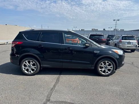 Used 2016 Ford Escape Titanium AWD/4WD image 4
