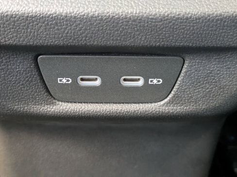 New 2026 Volkswagen Tiguan SE R-Line image 16