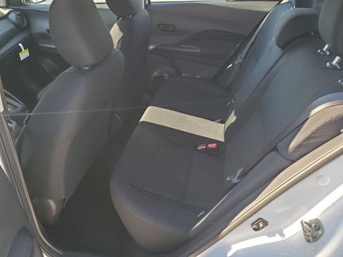 Certified 2025 Nissan Kicks Play S image 11