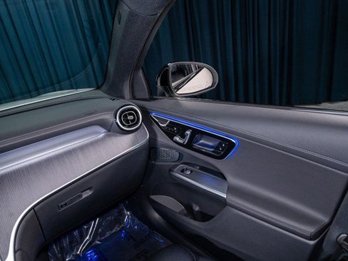 New 2026 Mercedes-Benz GLC 300 image 22