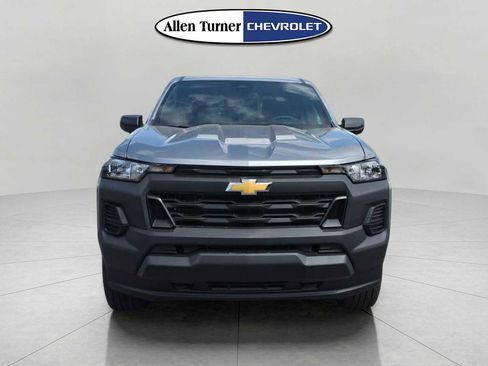 New 2026 Chevrolet Colorado W/T w/ WT Custom Package AWD/4WD image 2