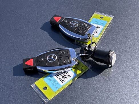 Used 2019 Mercedes-Benz GLC 43 AMG 4MATIC w/ Multimedia Package image 38