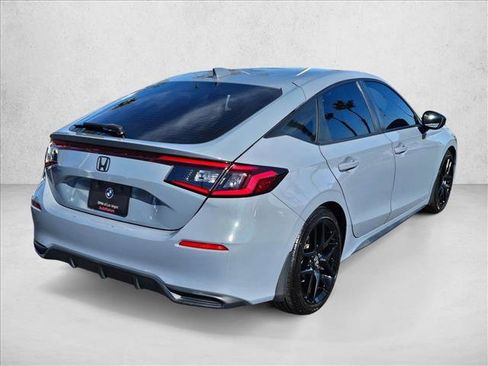 Used 2022 Honda Civic Sport image 5