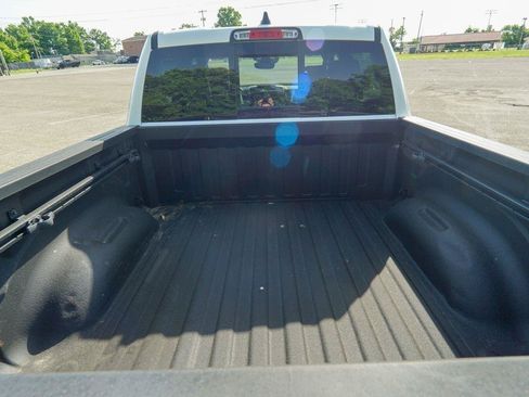 Used 2024 RAM 1500 Laramie AWD/4WD image 13