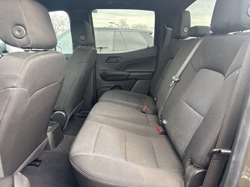 Used 2024 Chevrolet Colorado W/T image 8