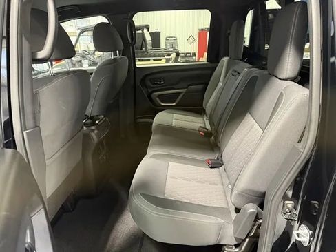 Used 2024 Nissan Titan SV w/ SV Bronze Edition Package image 14