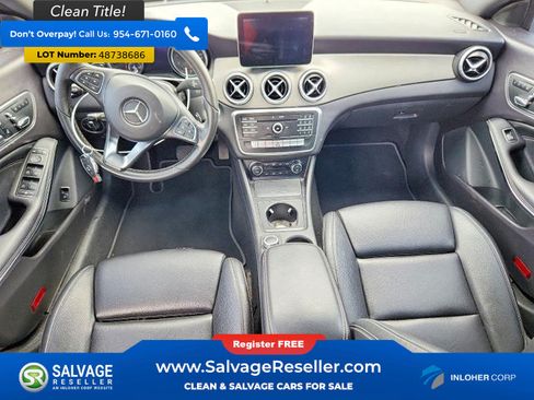 Used 2018 Mercedes-Benz CLA 250 4MATIC image 11