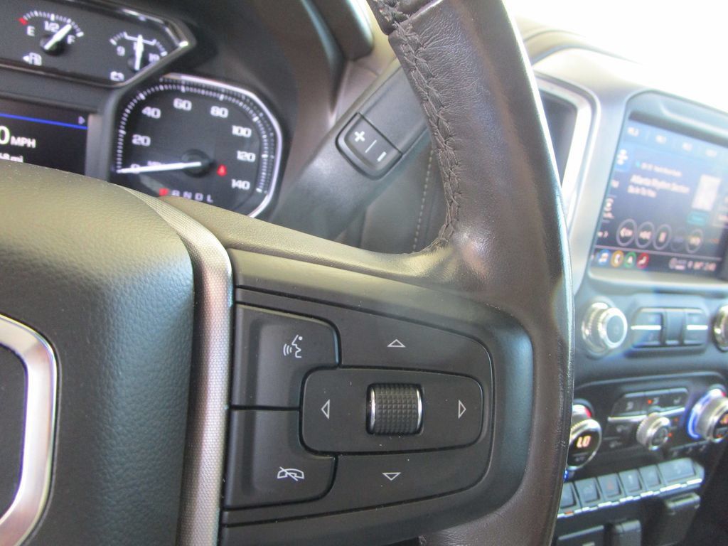 Used 2021 GMC Sierra 1500 SLT w/ SLT Convenience Package AWD/4WD image 46