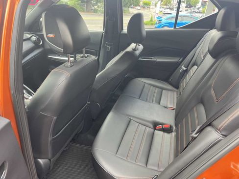 Used 2020 Nissan Kicks SR w/ SR Premium Package FWD image 13