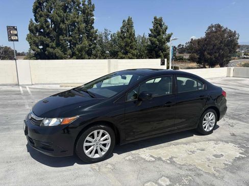 Used 2012 Honda Civic EX-L image 5