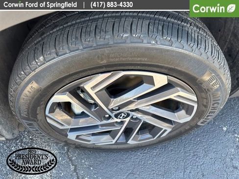 Used 2025 Hyundai Tucson Limited image 8