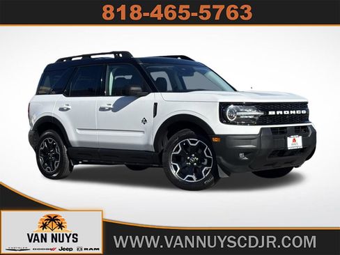 Used 2025 Ford Bronco Sport Outer Banks image 1